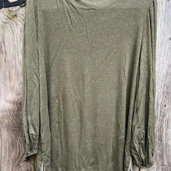 MAX STUDIO Green Long Sleeve w White Stitching Women’s XL - Picture 9 of 10